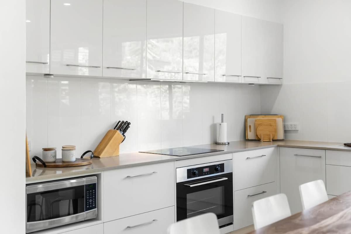 The Spacious & Elegant Vacation Haven - Glenside