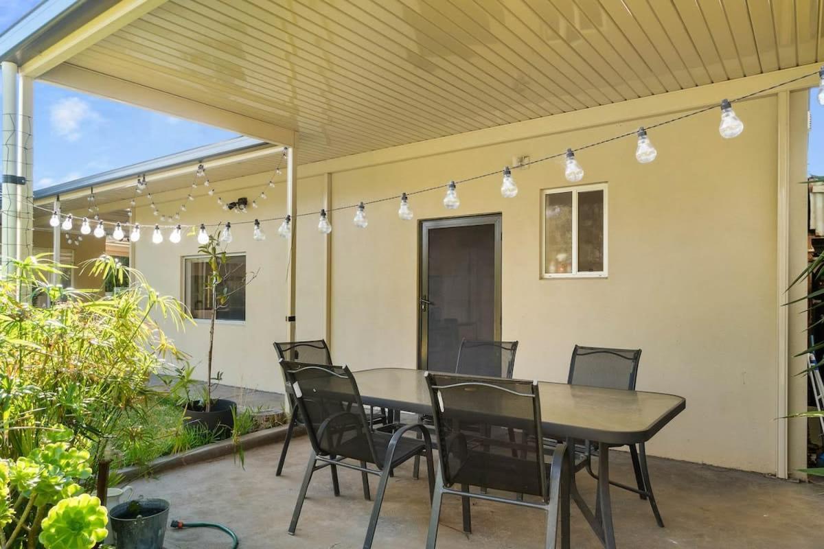 The Spacious & Elegant Vacation Haven - Glenside Holiday home *