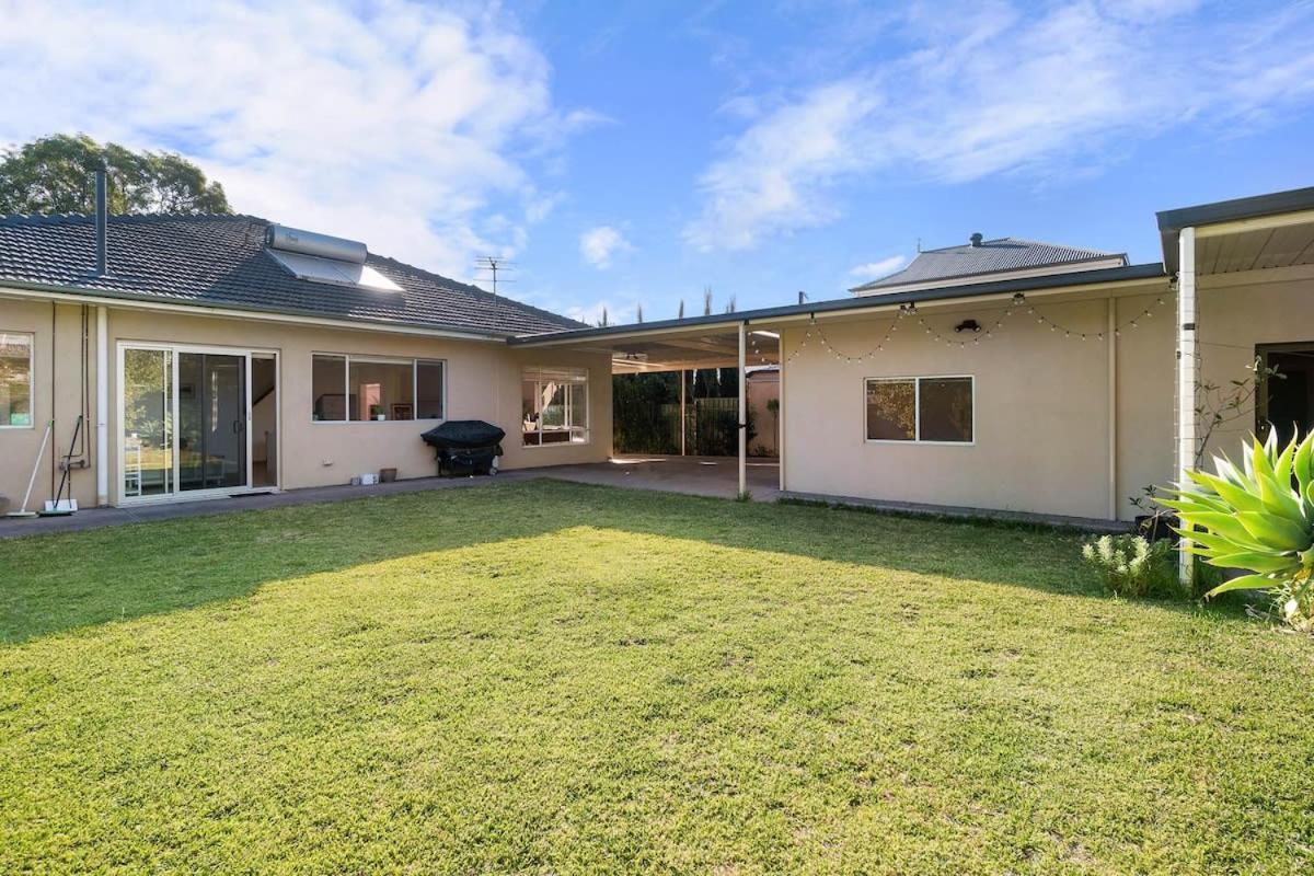 The Spacious & Elegant Vacation Haven - Glenside Holiday home Adelaide