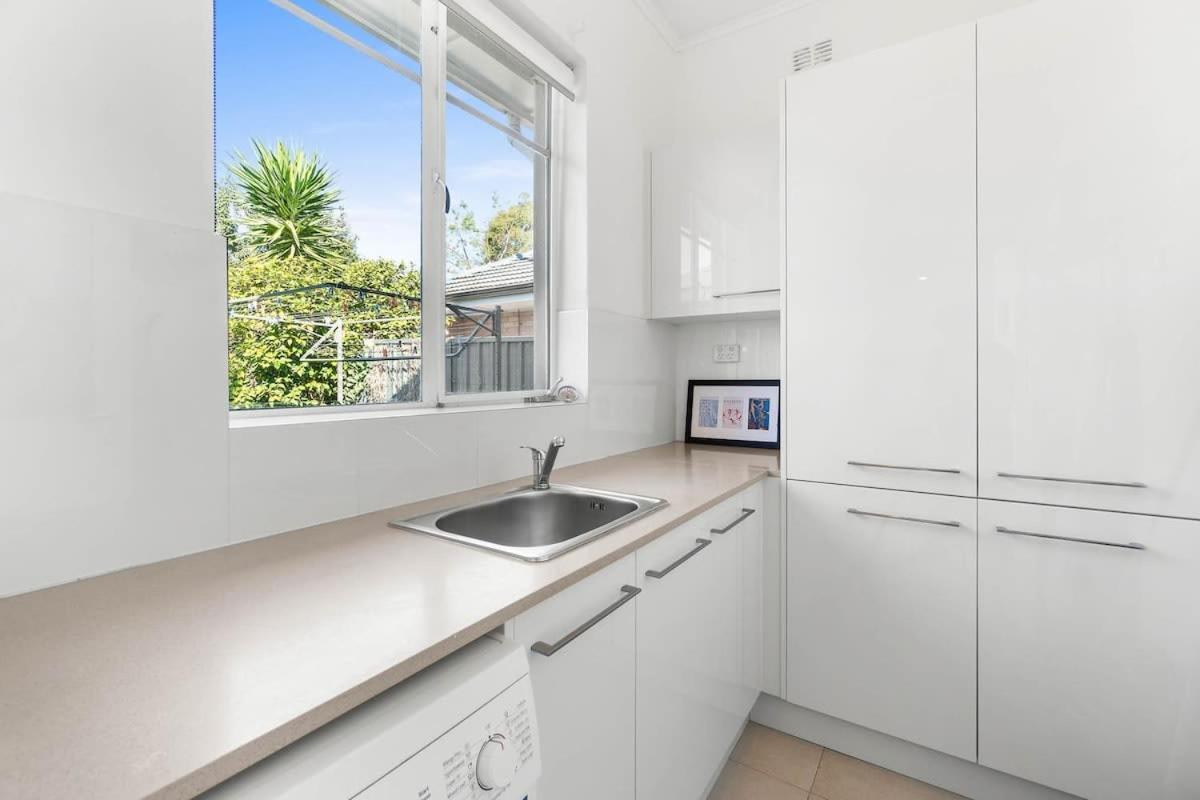 The Spacious & Elegant Vacation Haven - Glenside Adelaide