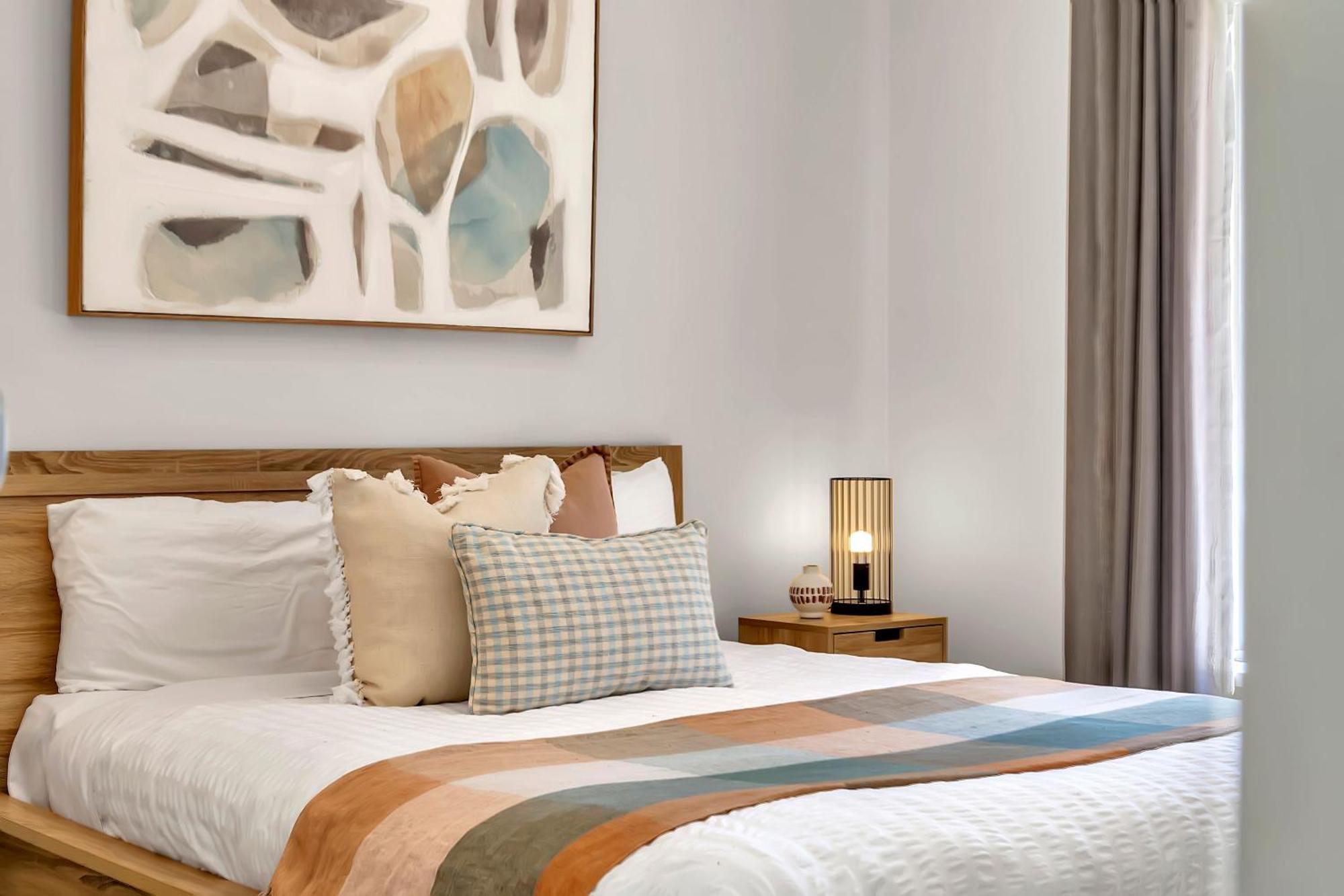 Coastal Comfort With A Pool Opposite Henley * Adelaide