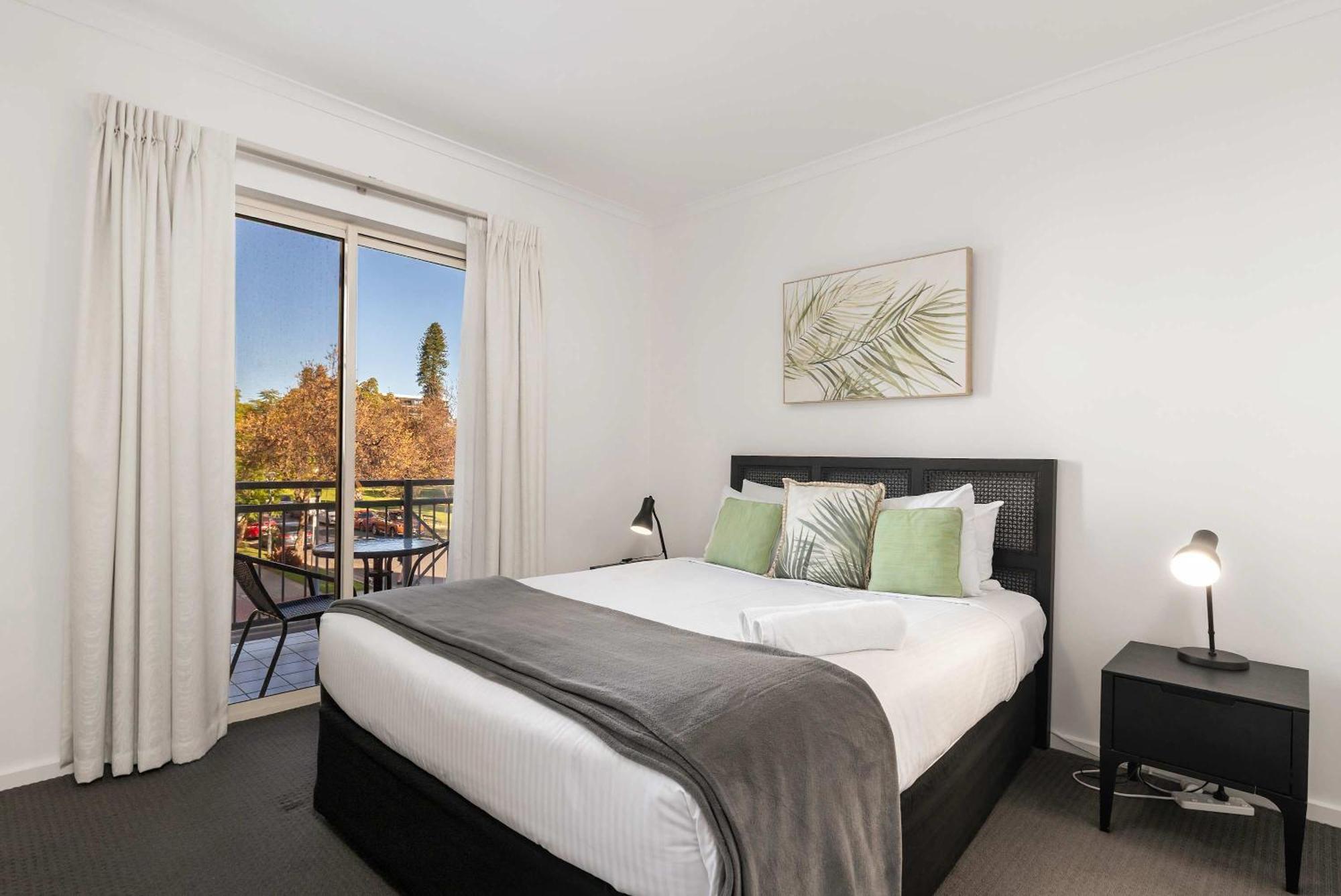 Apartment Hurtle Views Adelaide