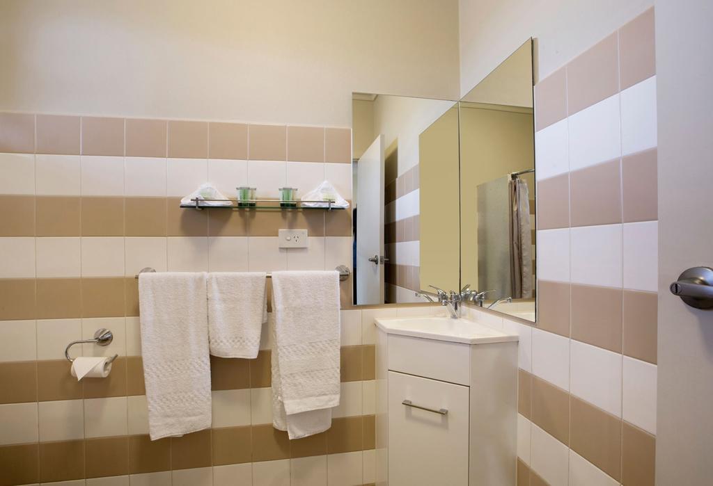 Hotel Enfield 3*
