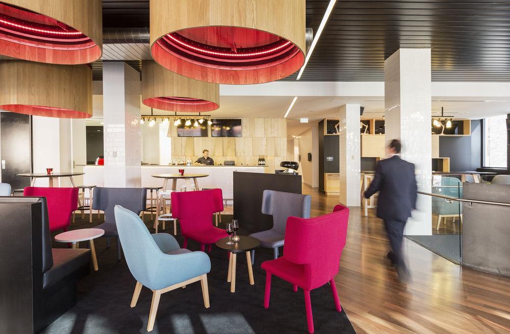 Ibis Adelaide