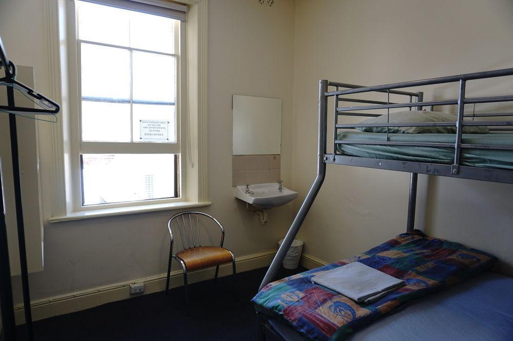 Backpack Oz Hostel *