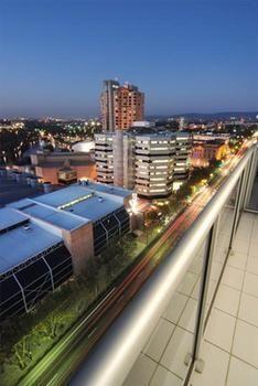 La Loft North Terrace 4*