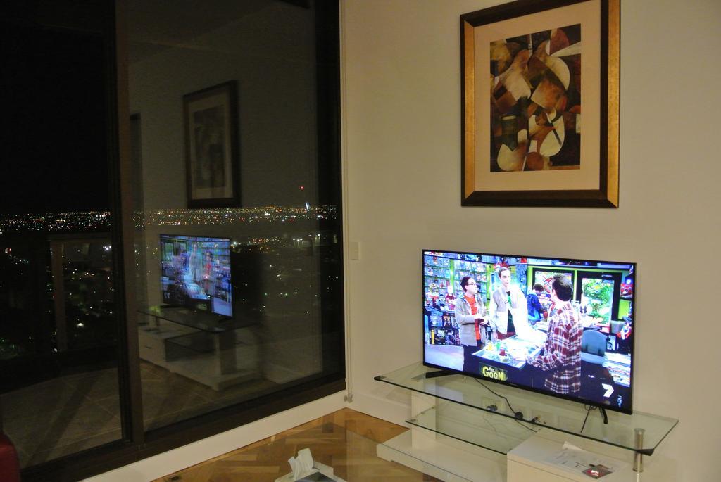 Vue Penthouse On King William Adelaide