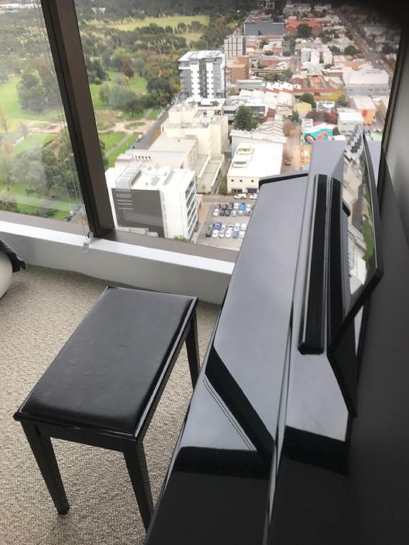 Vue Penthouse On King William *