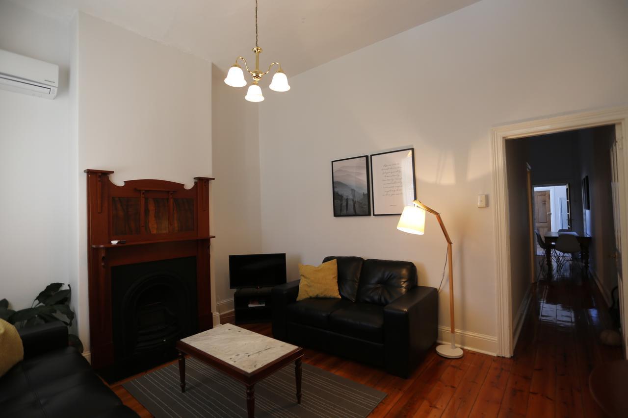 Bath Street Apartment