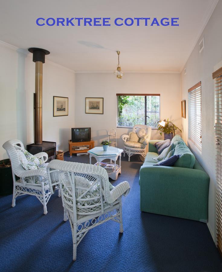 Crafers Cottages 4*