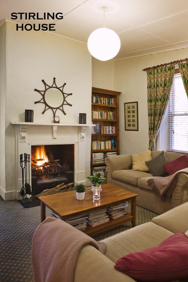 Bed & Breakfast Crafers Cottages 4*