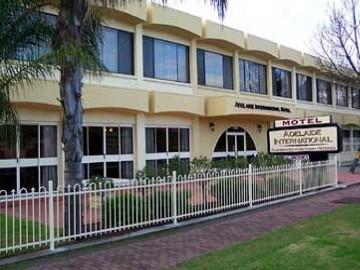 International Motel 3*