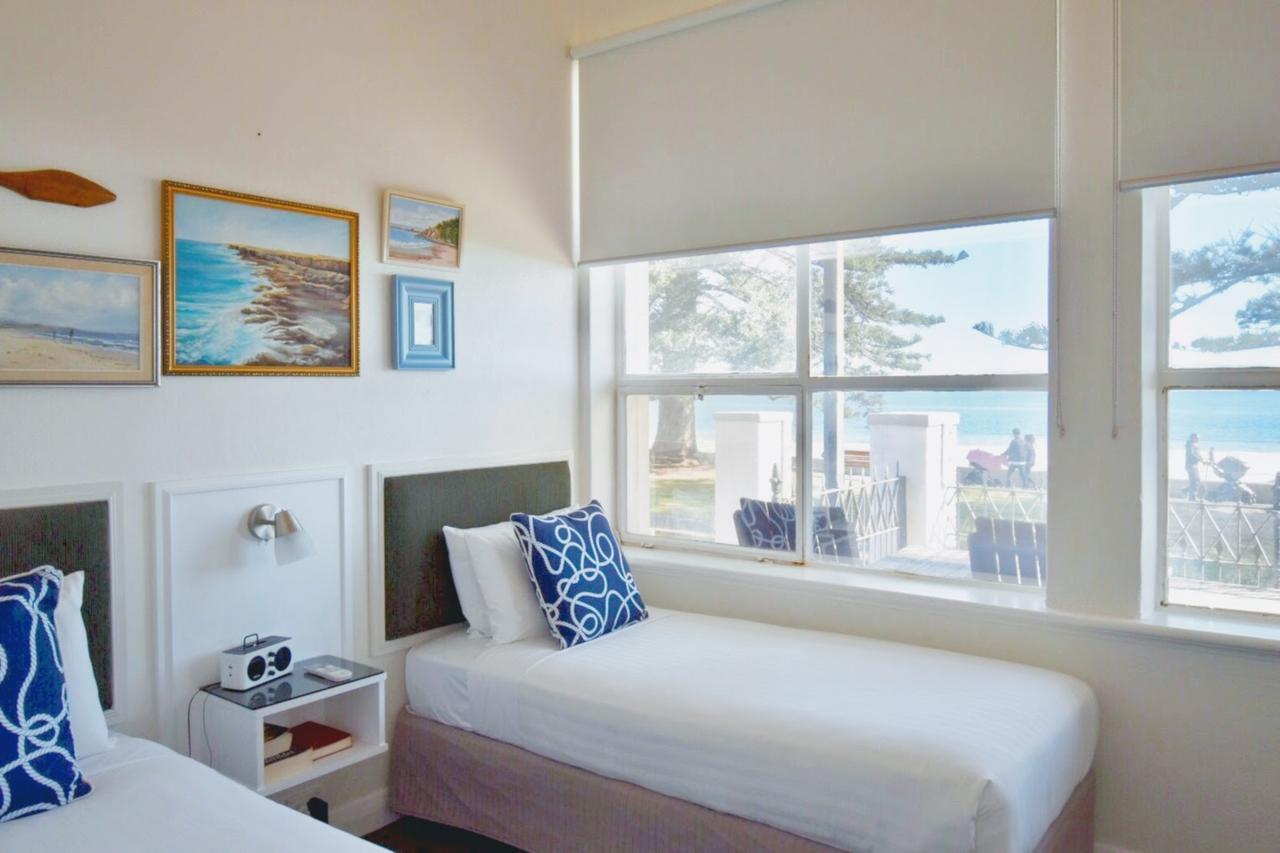 Aparthotel Seawall 4*