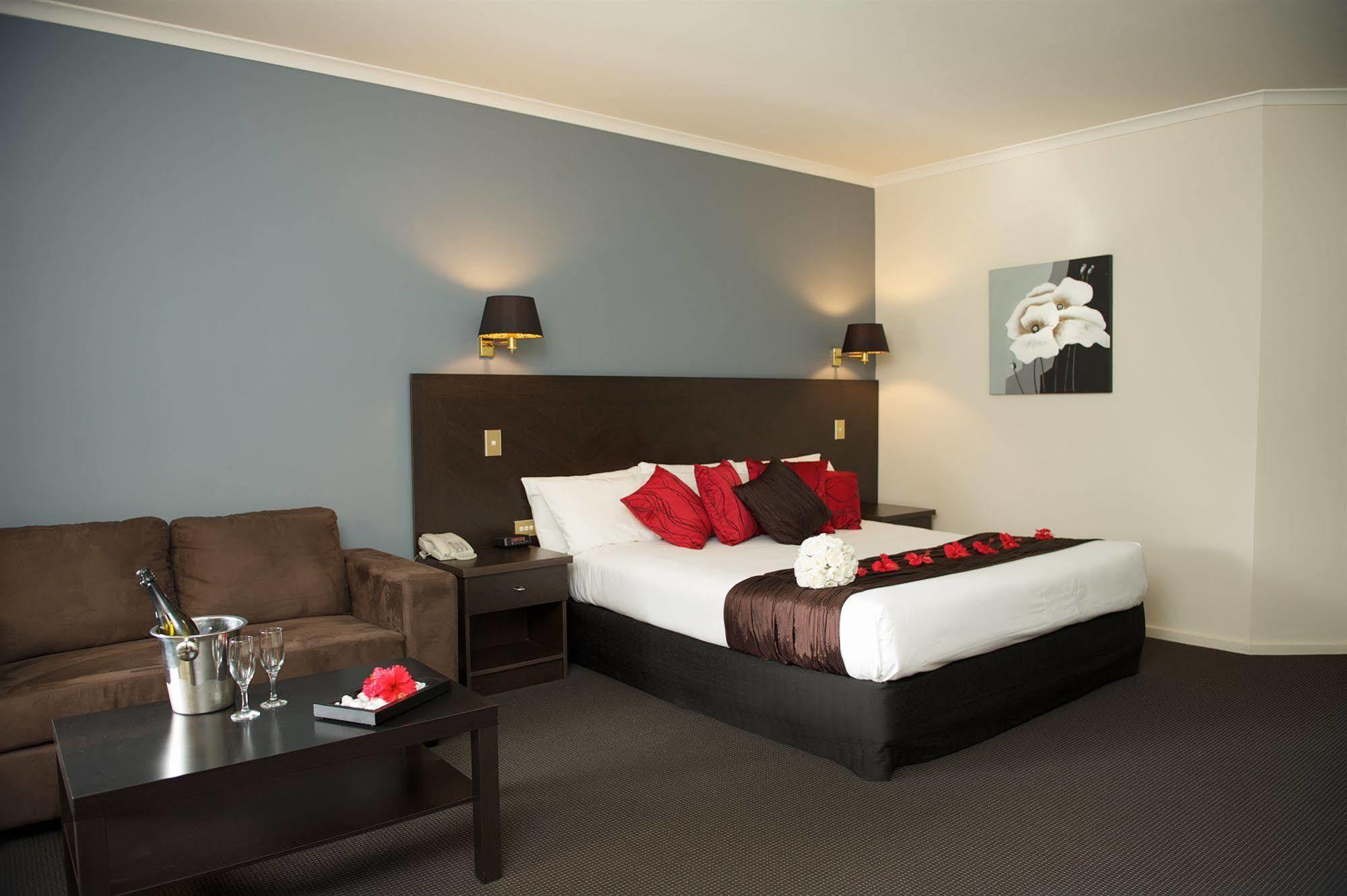 Ibis Styles Manor