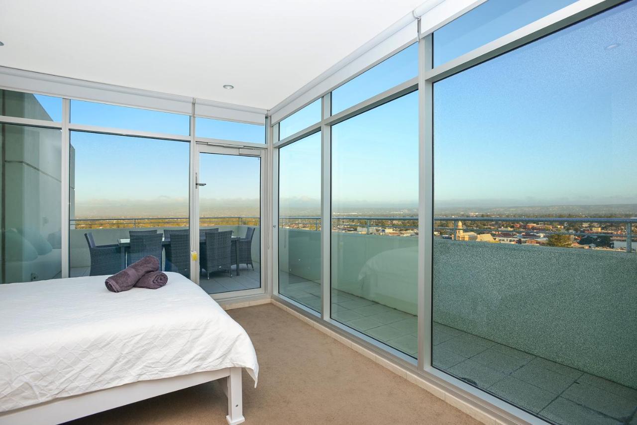 Holiday home Glenelg Skyline Penthouse - Wifi *