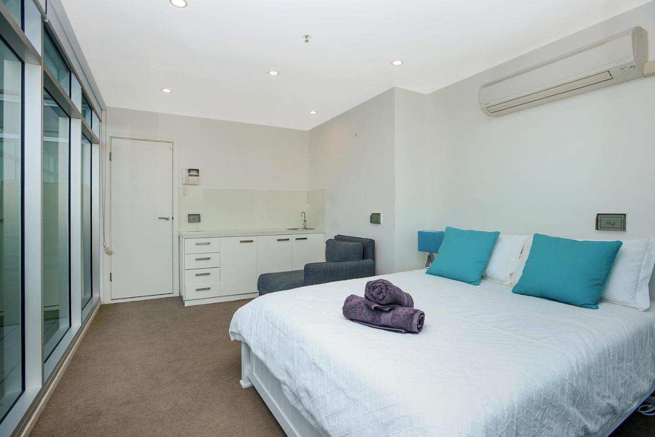Glenelg Skyline Penthouse - Wifi * Adelaide