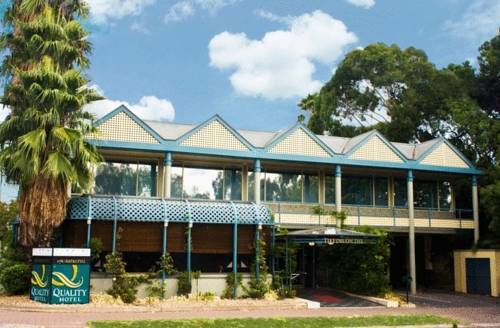 Hotel Quality Tiffins On The Park Adelaide