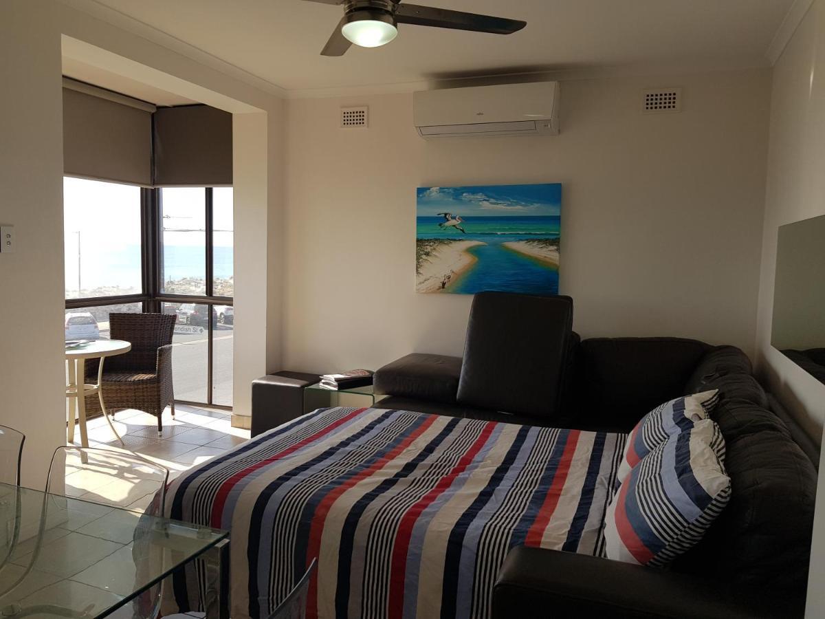 Acushla Esplanade Living Self Check-in Self Check-out Apartment Adelaide