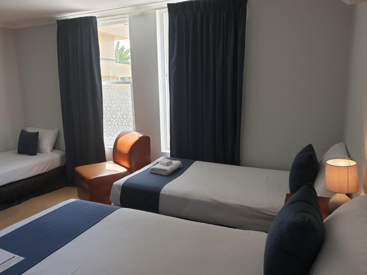 Pulteney 3*