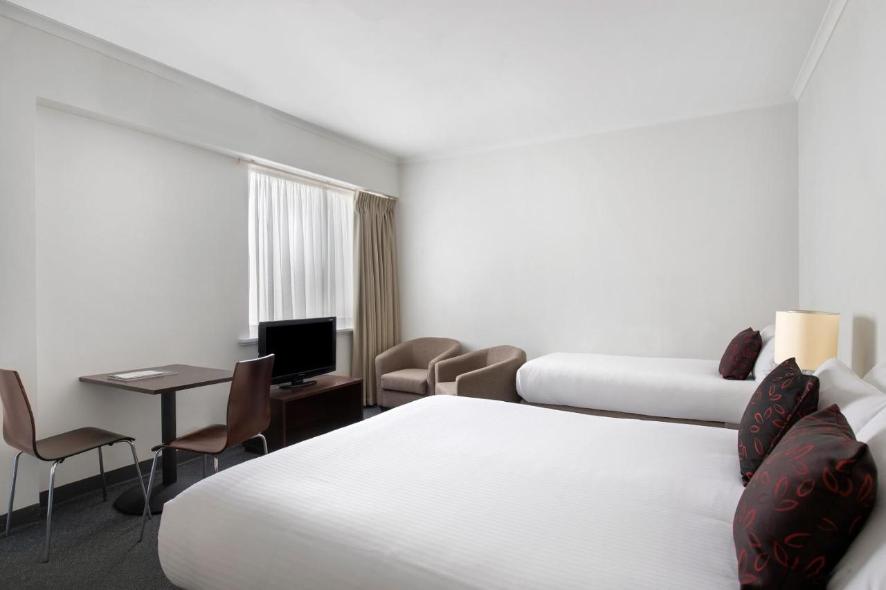 Breakfree Directors Aparthotel Adelaide