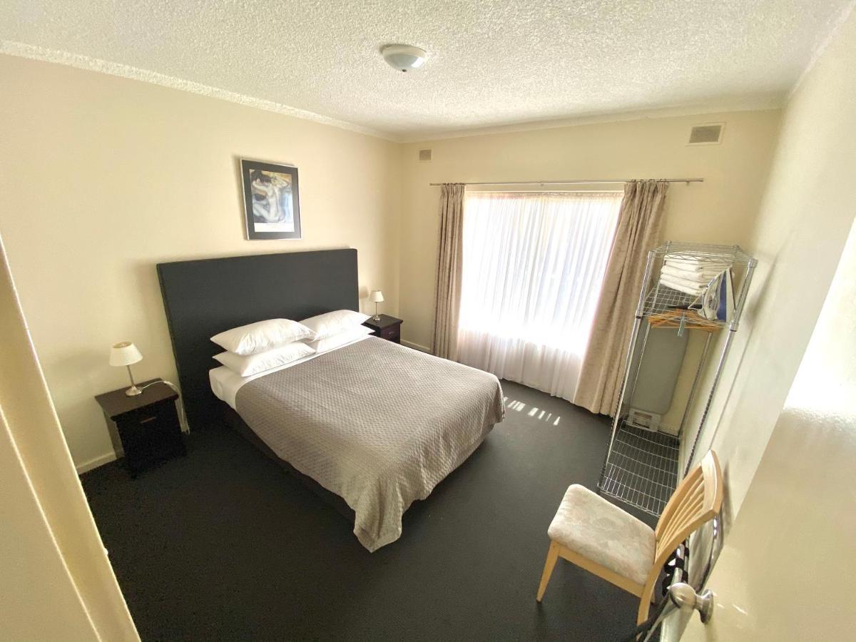 Apartment Esplanade At West *