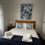 Glenelg House