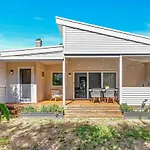 \'Chimney Cottage\' Family Gem Where Beach Meets Port
