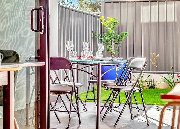 \'Christies Chic\' A Family Getaway By The Beach