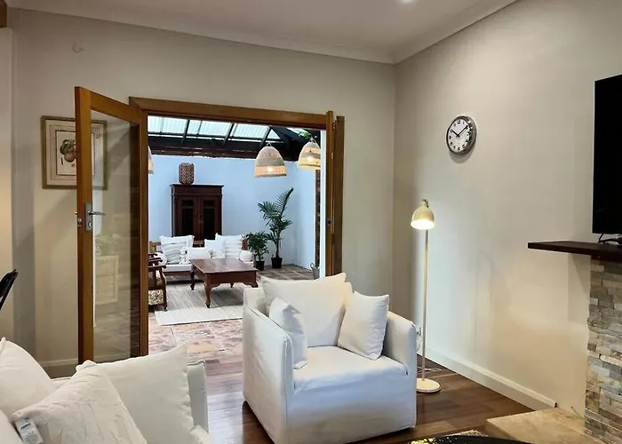 Cozy & Bright Lavender House