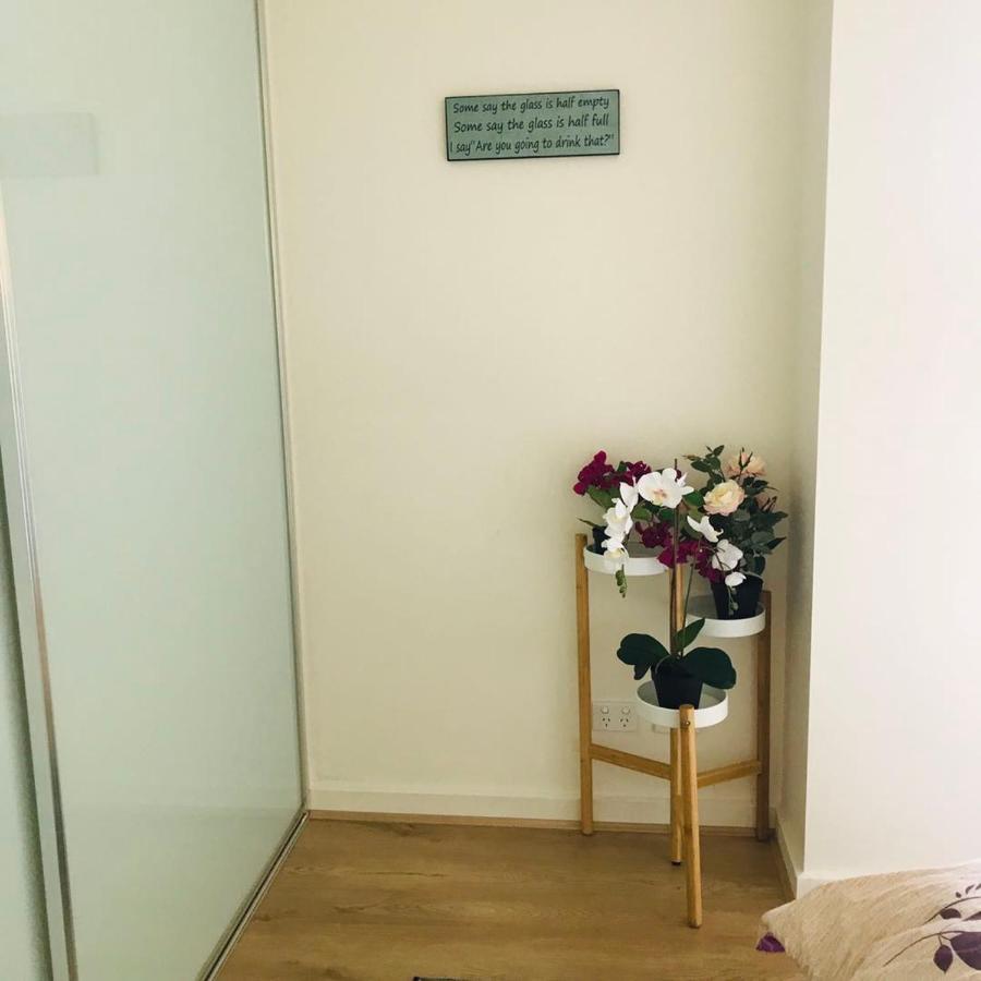 Cbd 1 Bedroom Apt. Free Car Park&swimming Pool &wifi Apartment Adelaide