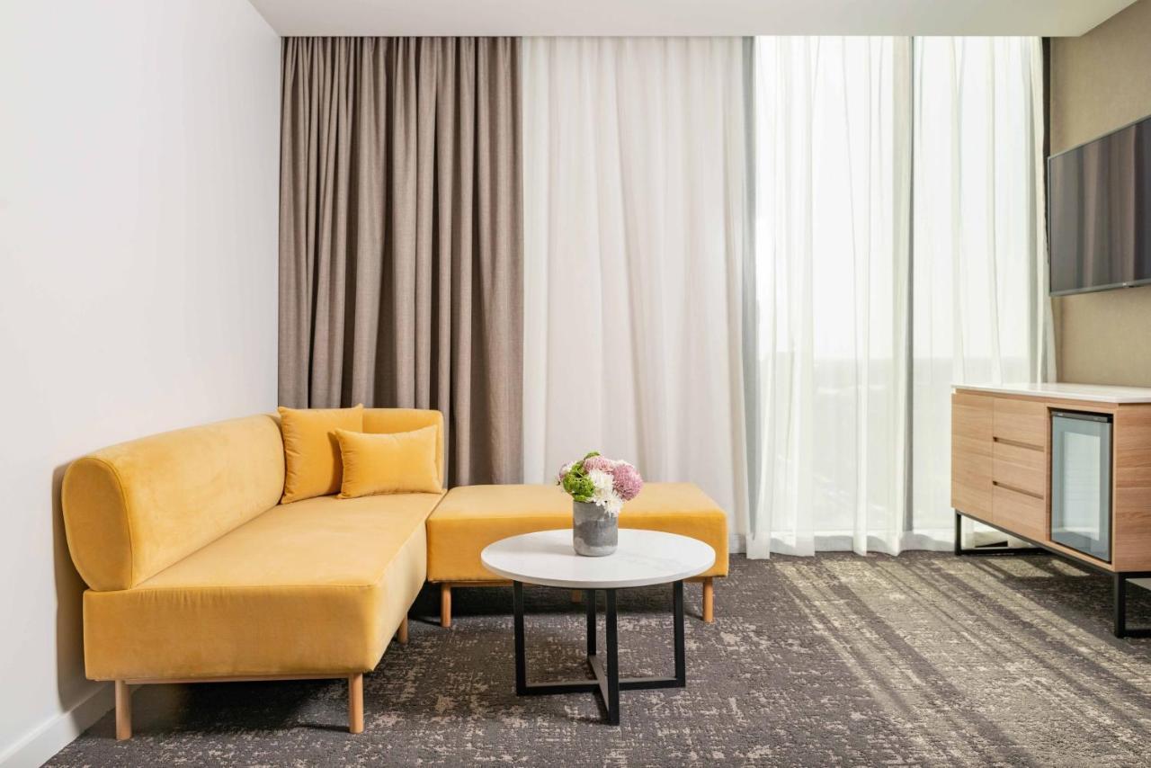 Crowne Plaza By Ihg 4*