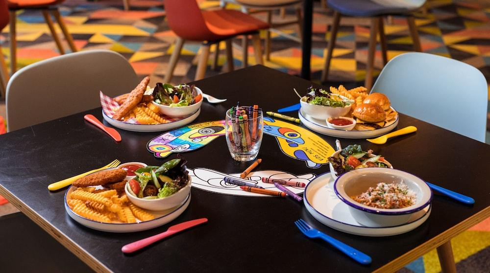 Atura Airport Hotel Adelaide