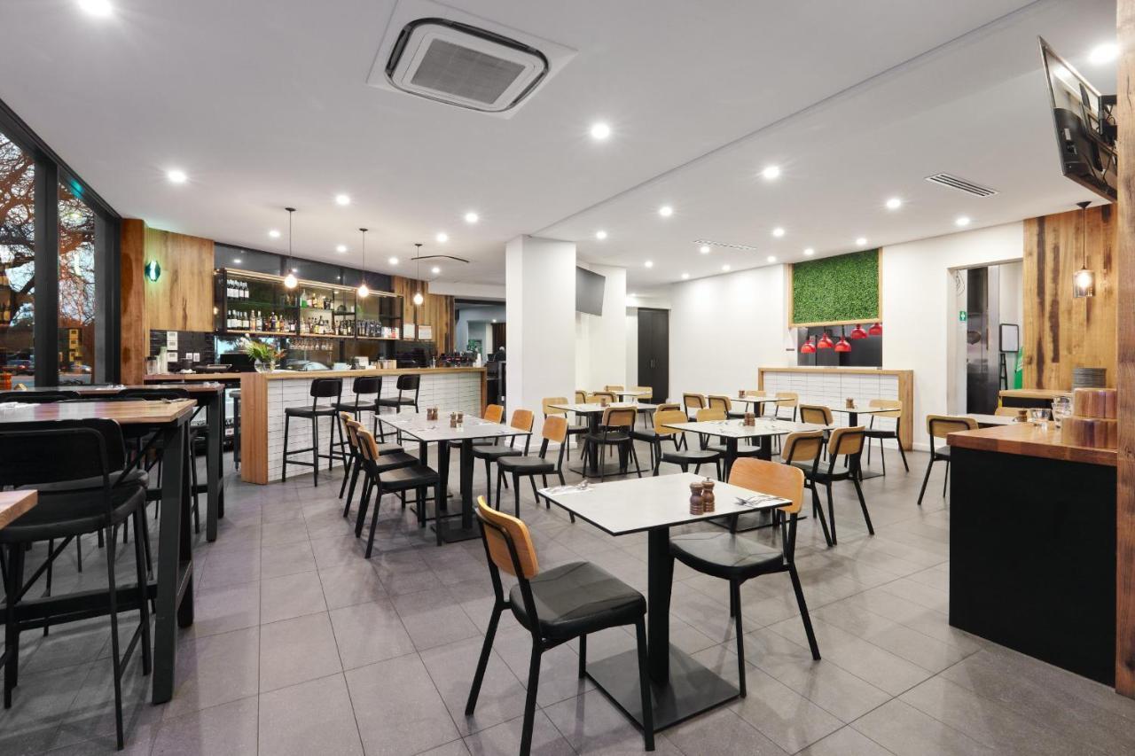 Rydges South Park 4*