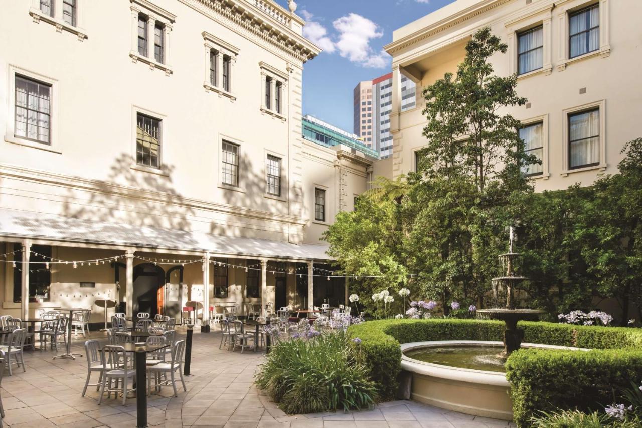 Aparthotel Adina Treasury 4*