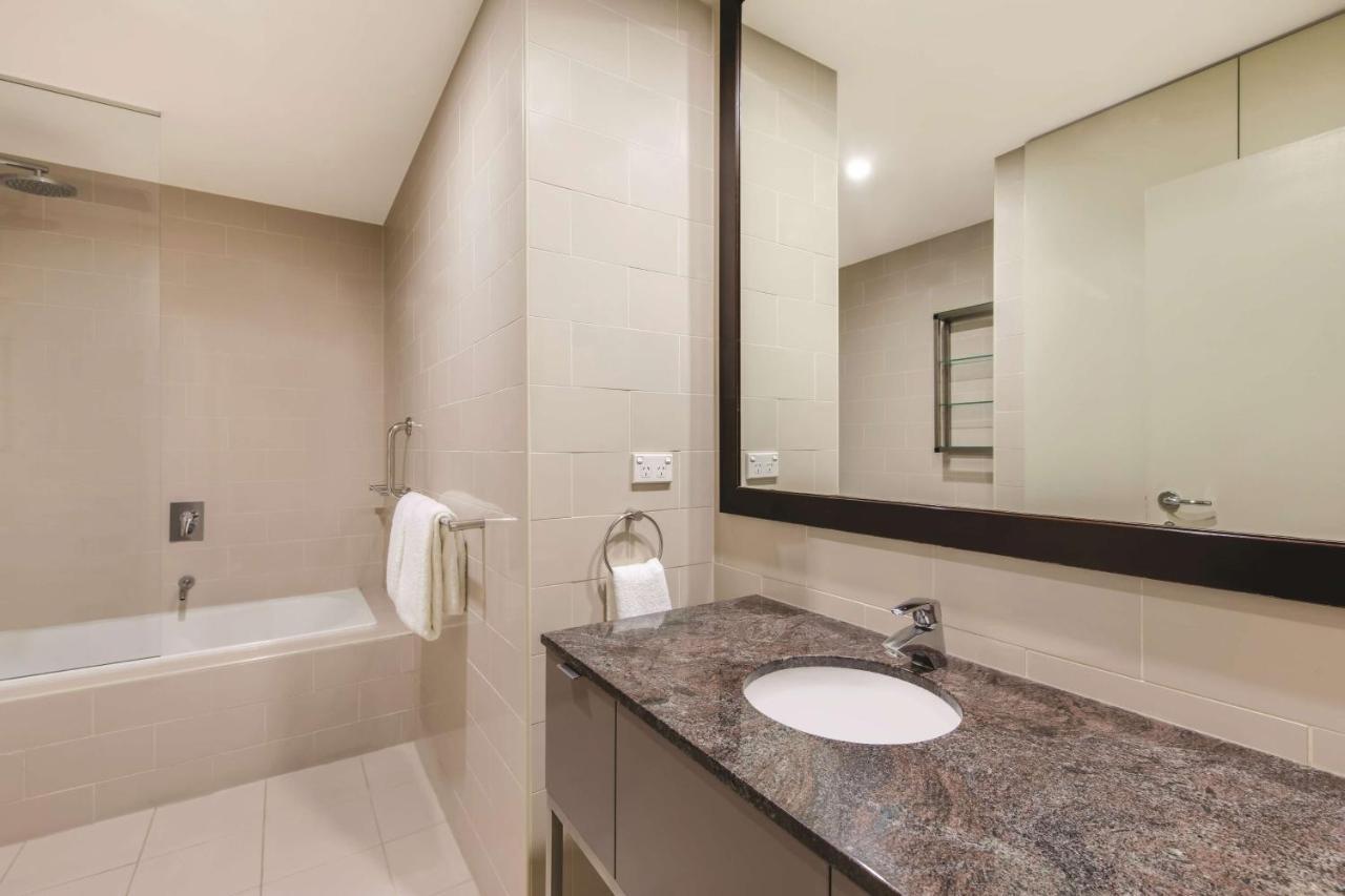 Adina Treasury Aparthotel Adelaide