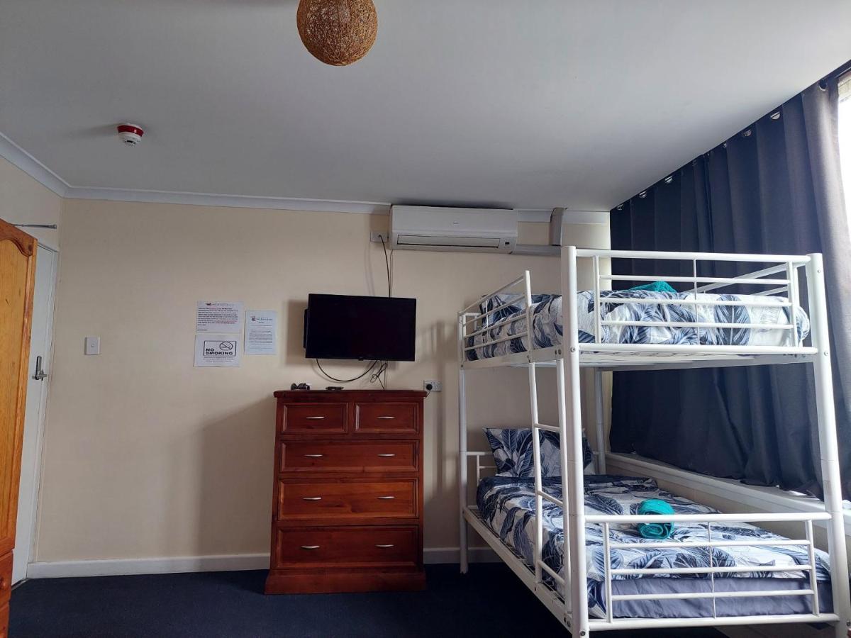 Hostel Port Backpackers