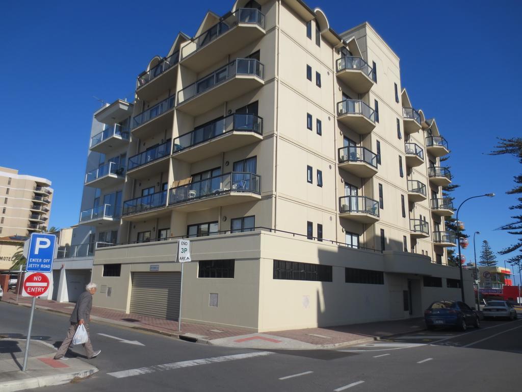 Apartment Holdfast Shores *