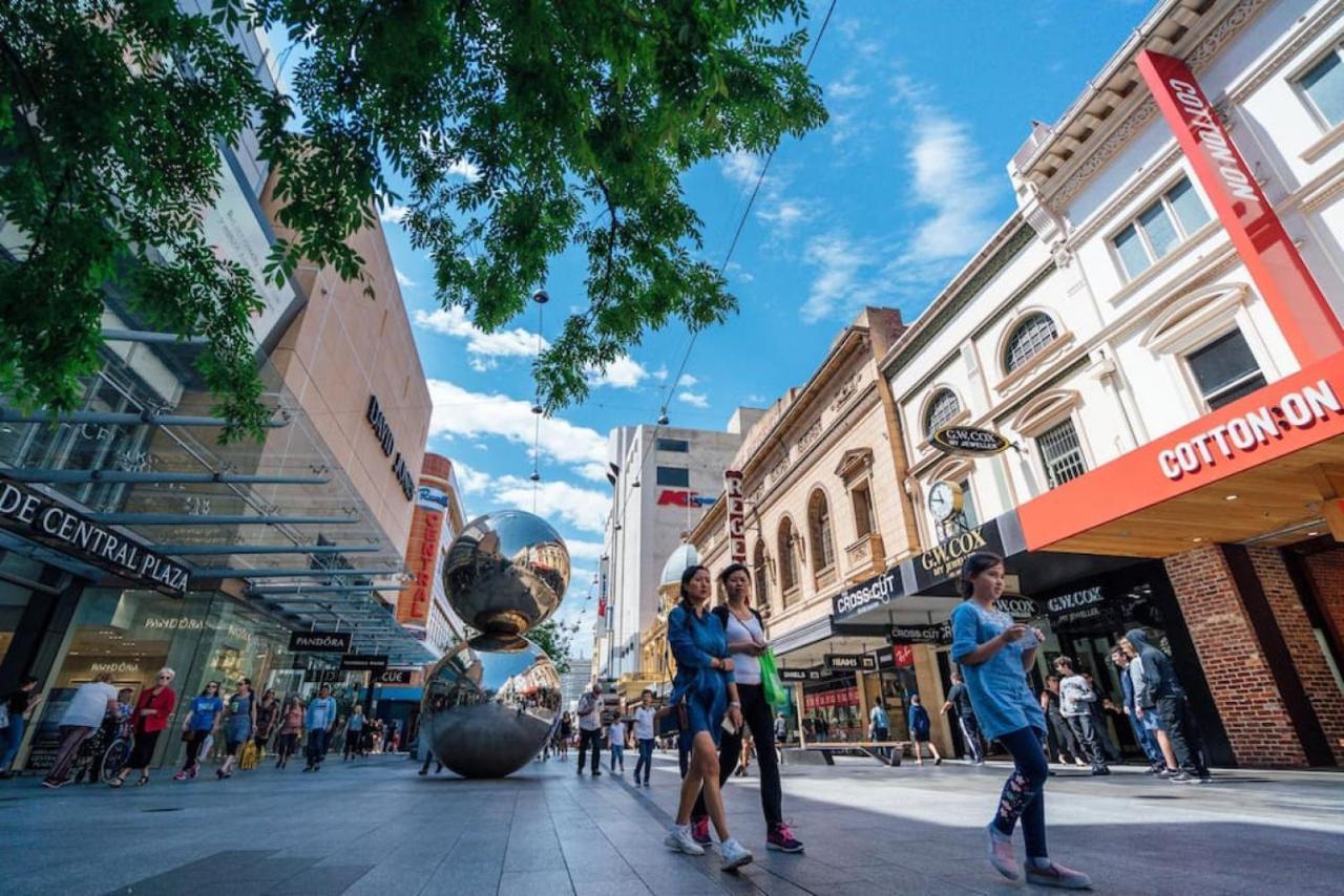 Infinity On Morphett Apartment Adelaide