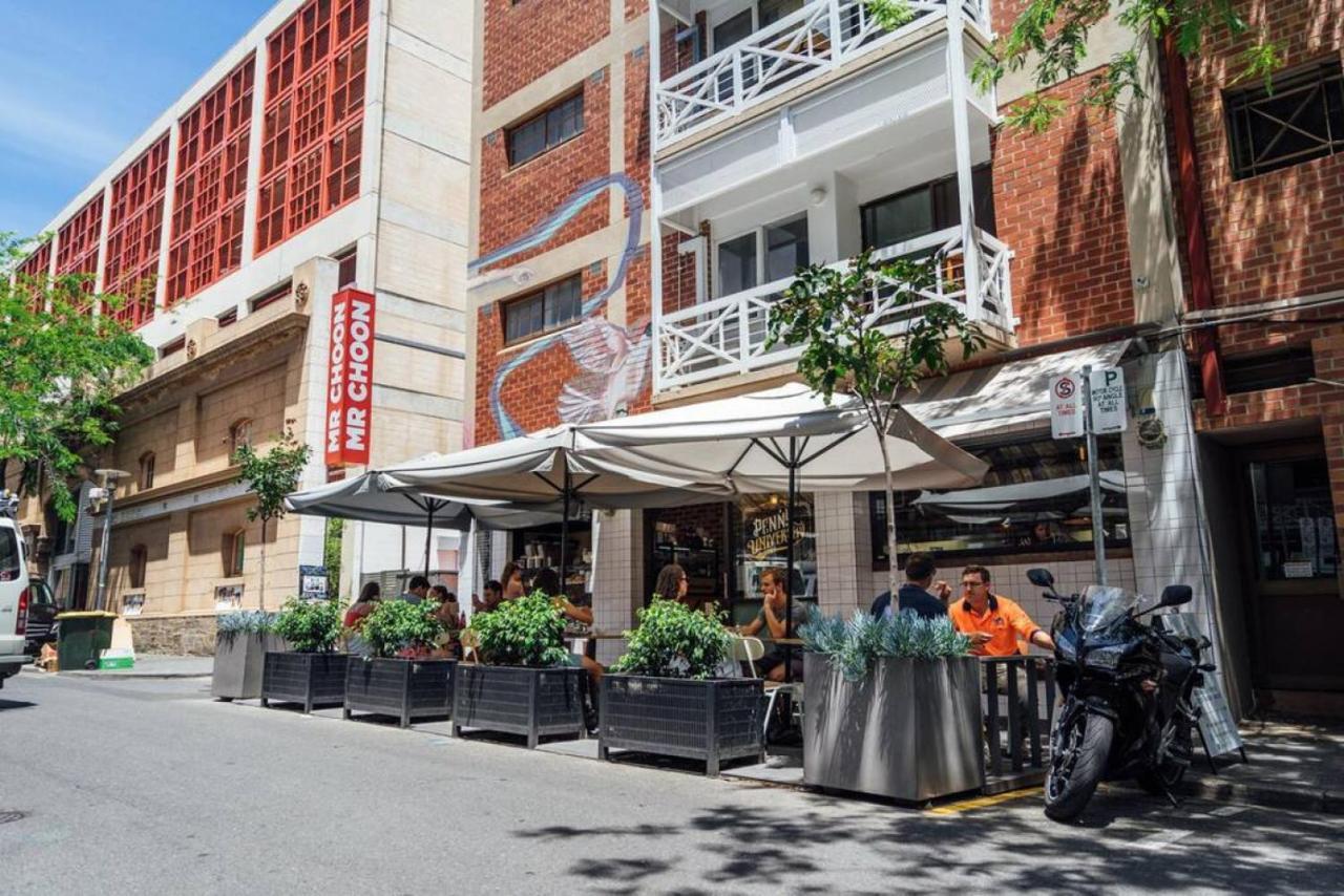 Infinity On Morphett Apartment