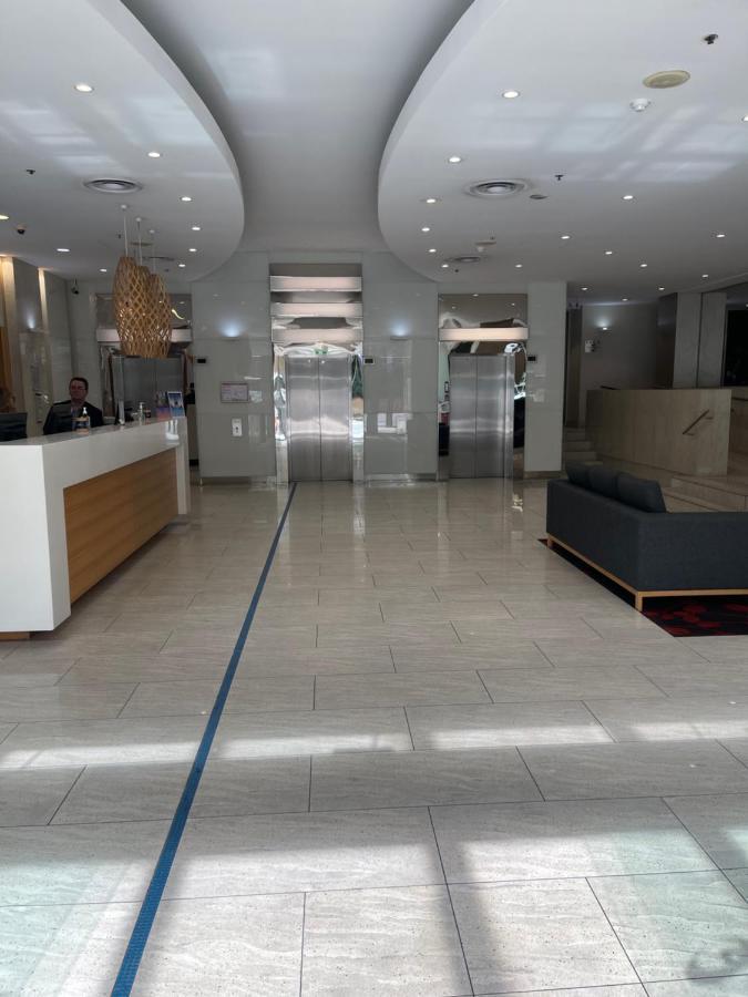 Embassy Free Parking Apartment Adelaide