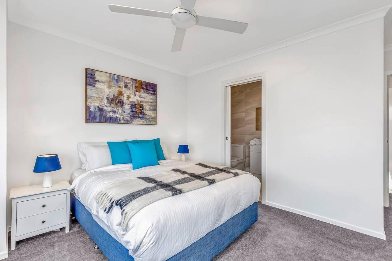 Holiday home 'christies Chic' A Family Getaway By The