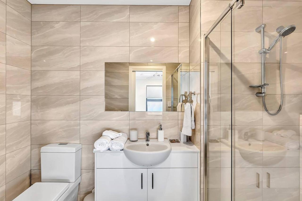 Holiday home 'christies Chic' A Family Getaway By The