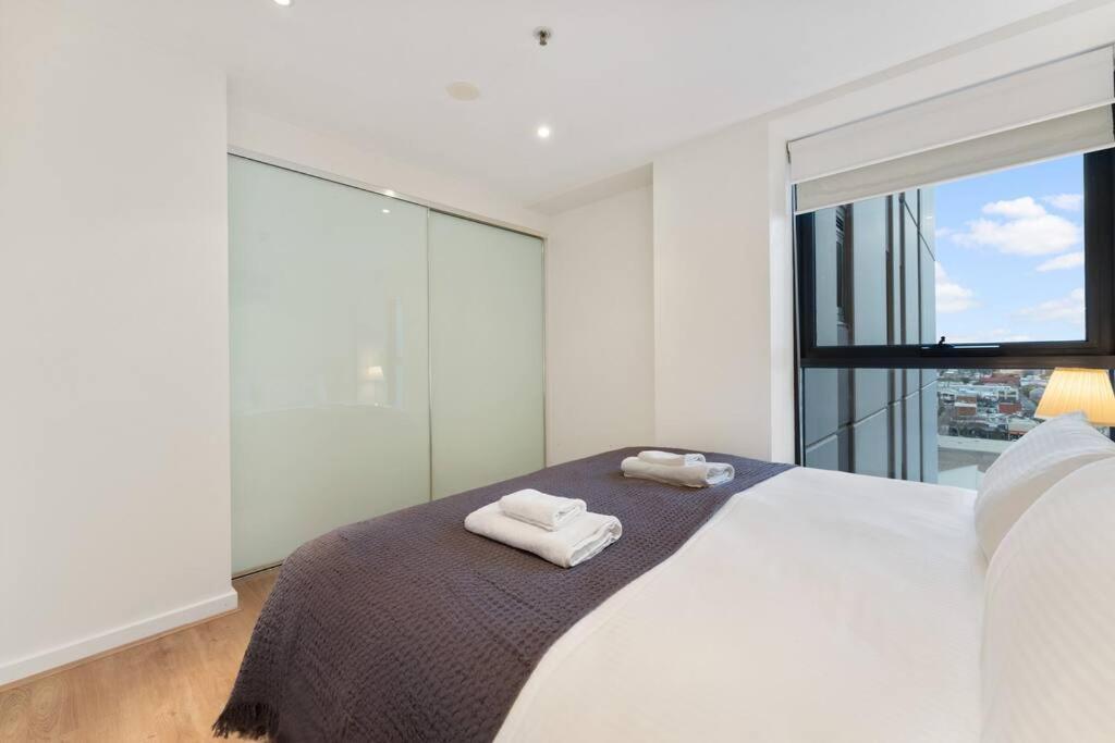 Little Escape At Balfours 1br Wifi Spa Swim Apartment