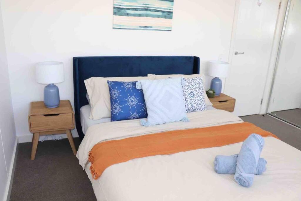 Free Parking Cityview Pool Gym Apartment Adelaide
