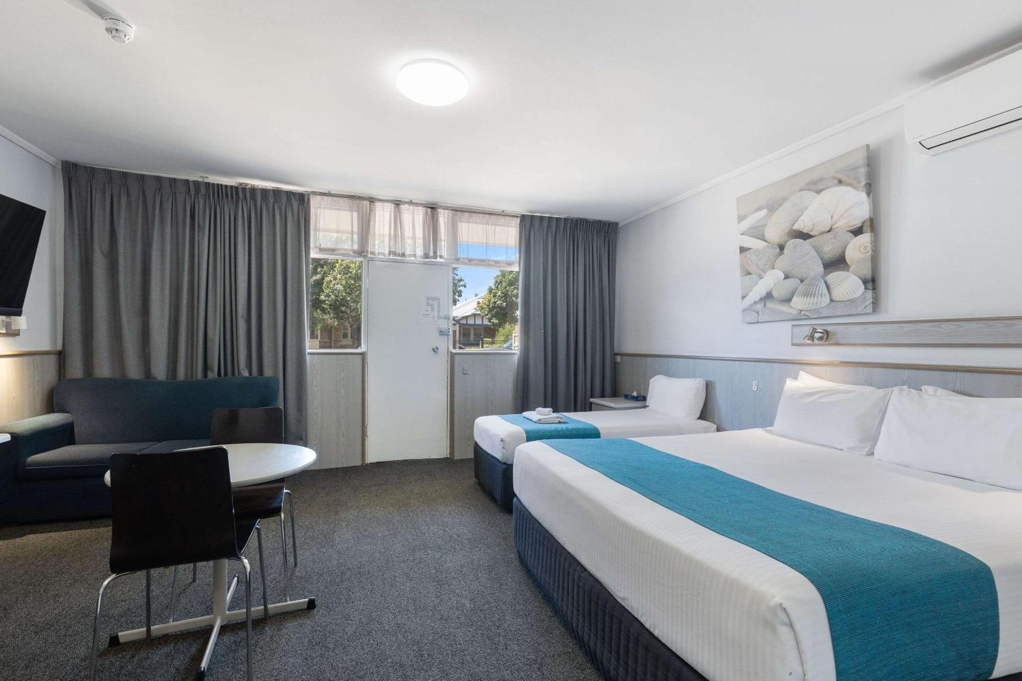 Motel Comfort Glenelg Adelaide