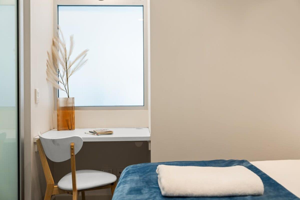 2br Cbd Swimming Pool Sauna Cbd * Adelaide