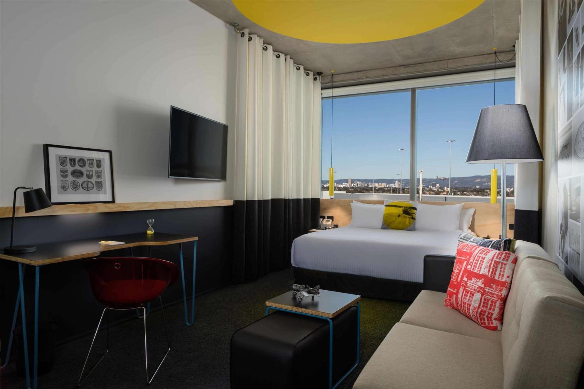 Atura Airport 4*
