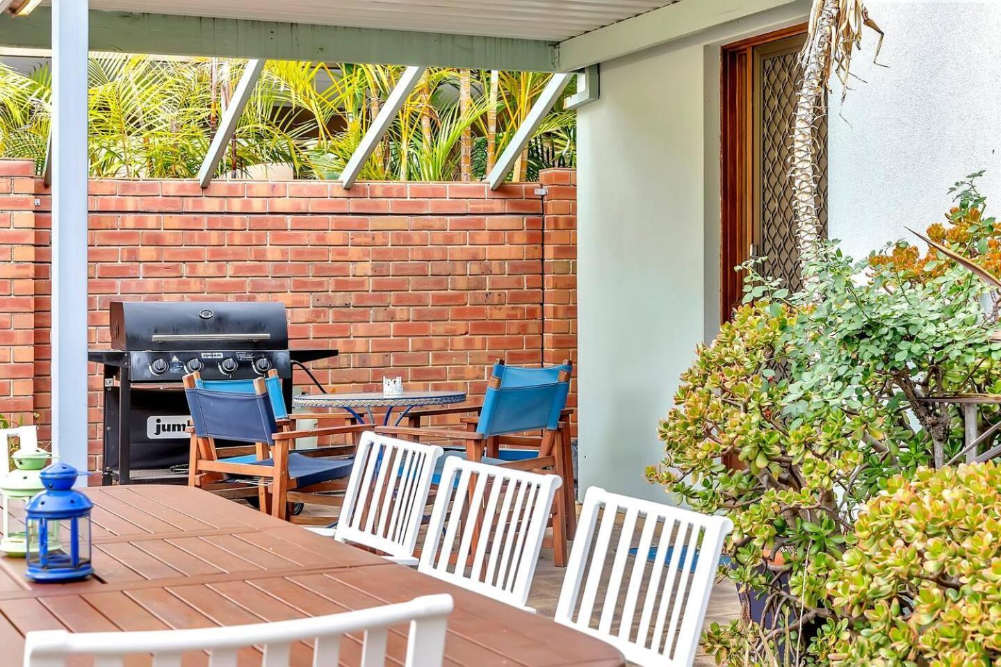 Holiday home Sea J's Brighton - Local Charm And Beachside Flair *