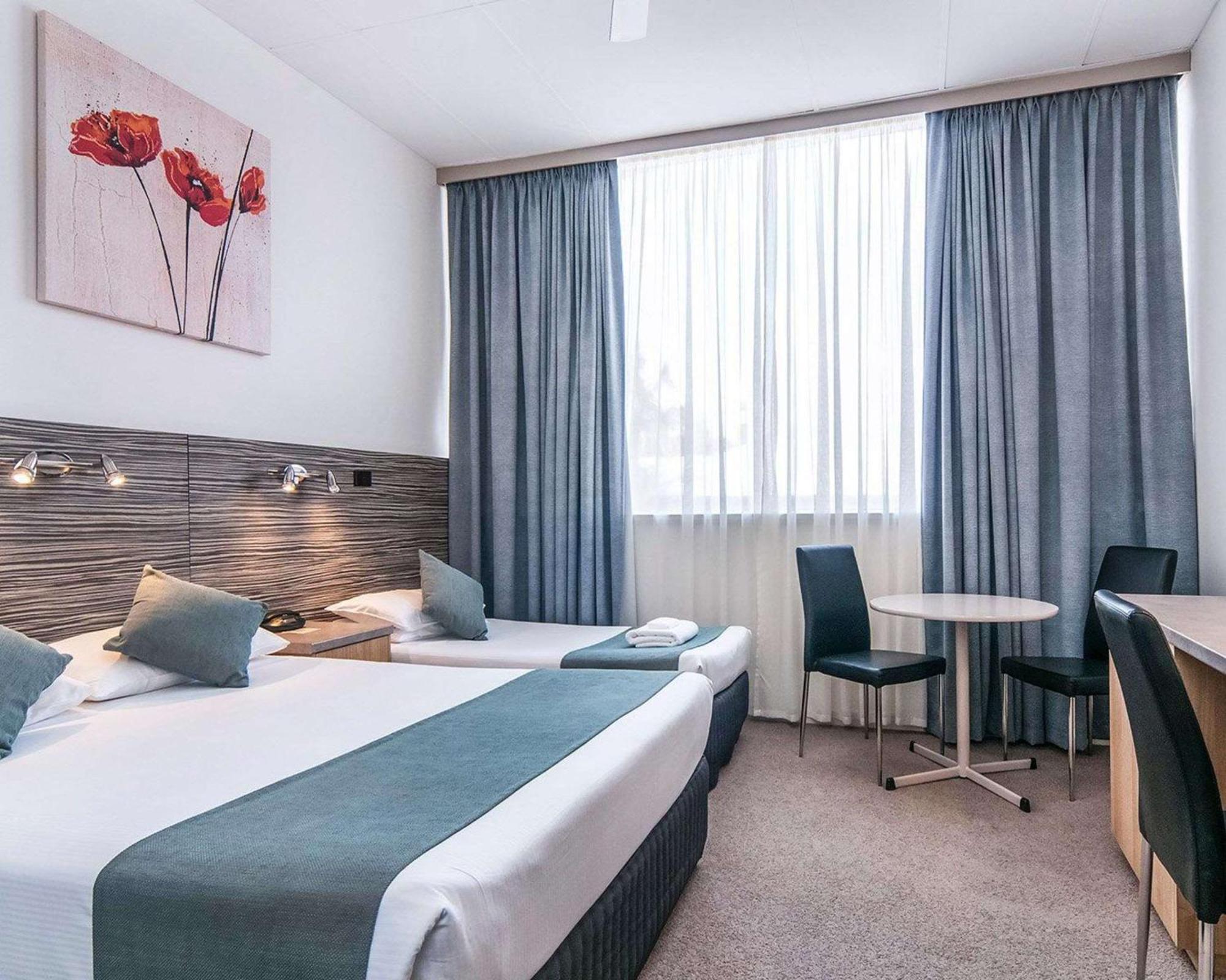 Comfort Regal Park Hotel