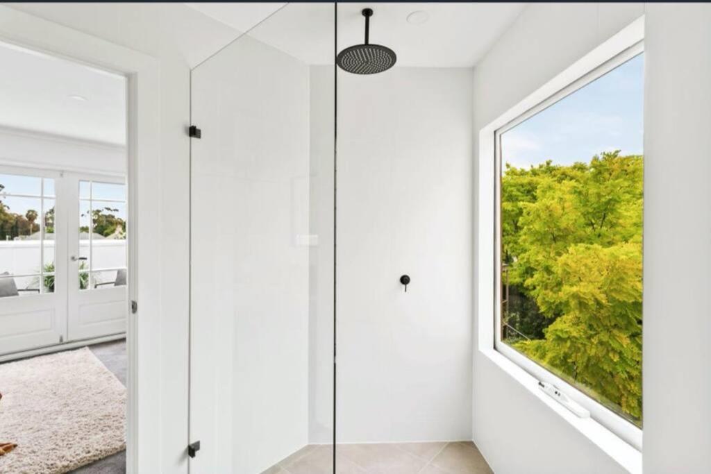 Holiday home Manhattan Style 3 Story Luxury In St Peters *